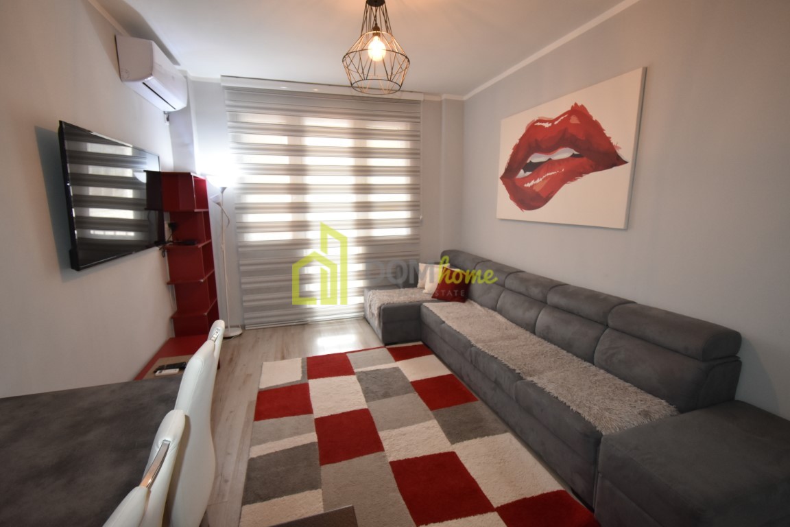 Jednosoban stan 42m2, Centar